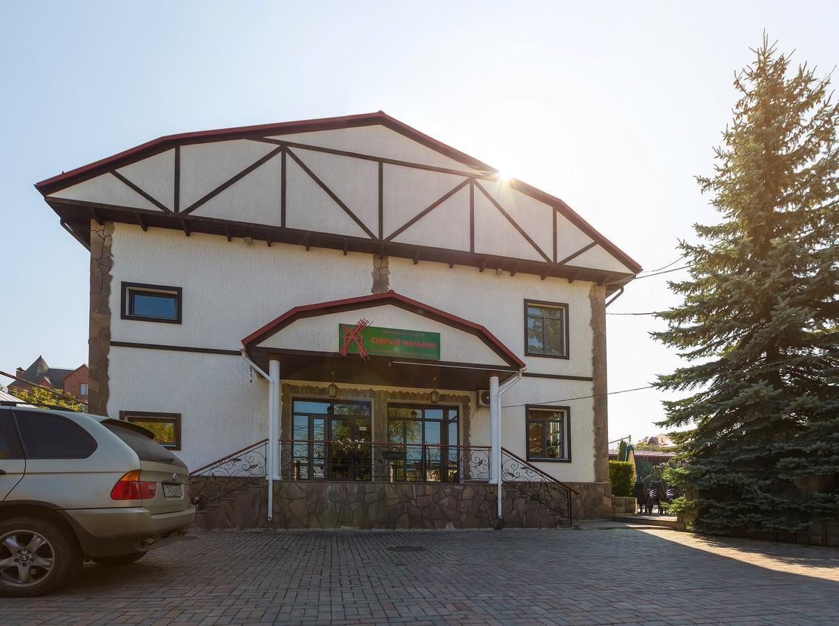 Stary Melnik Hotel Alma-Ata Buitenkant foto